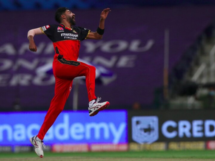 IPL 2020 Bowling Records: RCB Mohammed Siraj Scripts History, Becomes First Bowler Ever To Bowl Two Maidens In One IPL Game IPL 2020 Records: RCB's Mohammed Siraj Scripts History, Becomes First Bowler Ever To Bowl Two Maidens In One IPL Game