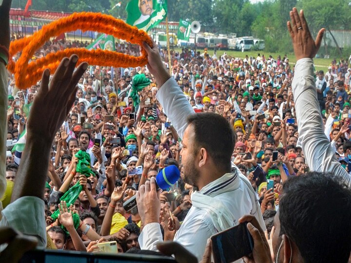 Bihar Elections 2020 RJD Congress hit out at BJP on free vaccine promise Free Covid Vaccine In Bihar Manifesto: RJD, Congress Hit Out At BJP For Selling 'Fear of Death'