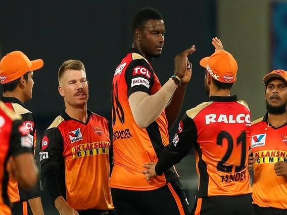 IPL 2020: Did Replacing Injured Williamson With Holder Prove To Be Game Changing Move In SRH's Win Against RR?