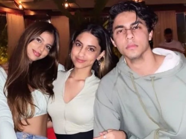 Suhana Khan Shares Stunning Picture With Cousin Alia Chibba And Brother