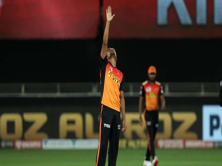 IPL 2020 Sandeep Sharma Becomes 12th Indian Bowler To Scale 100-wicket milestone In coveted T20 league IPL 2020: SRH Seamer Sandeep Sharma Scales 100-Wicket Milestone To Join Elite Club Of Bowlers