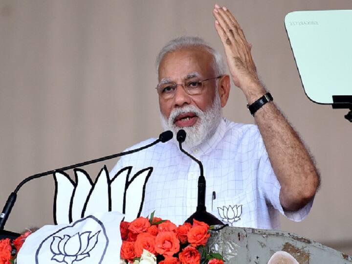 PM SVANidhi Scheme: PM Distributes Loans To 3 Lakh Vendors, Urges Them To Avoid Use Of Plastic PM SVANidhi Scheme: PM Distributes Loans To 3 Lakh Vendors, Urges Them To Avoid Use Of Plastic