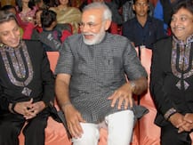 Gujarati Film Star And BJP Ex-MLA Naresh Kanodia Dies Of COVID-19; PM Modi Mourns His Death