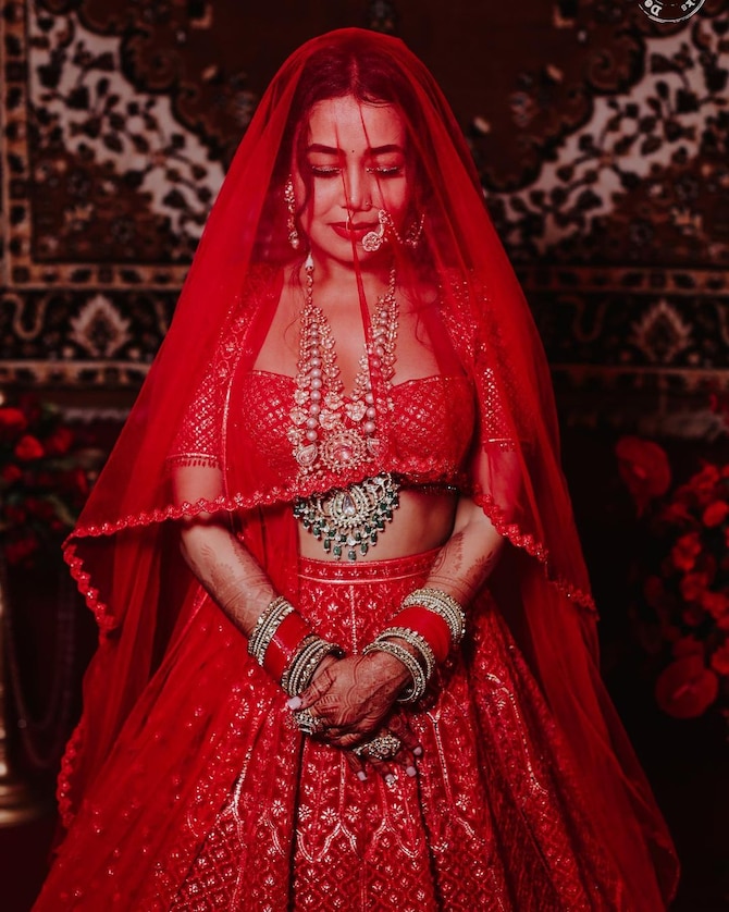 Red Priyanka Chopra Lehenga/lehenga/bridal Lehengablood Red 