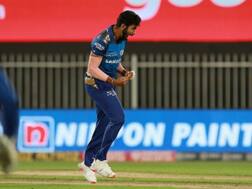 DC vs MI: Mumbai Indian Ace Bowler Jasprit Bumrah Takes Purple Cap For Most Wickets