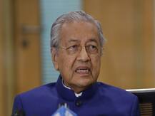 Twitter Deletes Ex-Malaysian PM's Controversial 'Muslims Have Right To Kill French’ Tweet