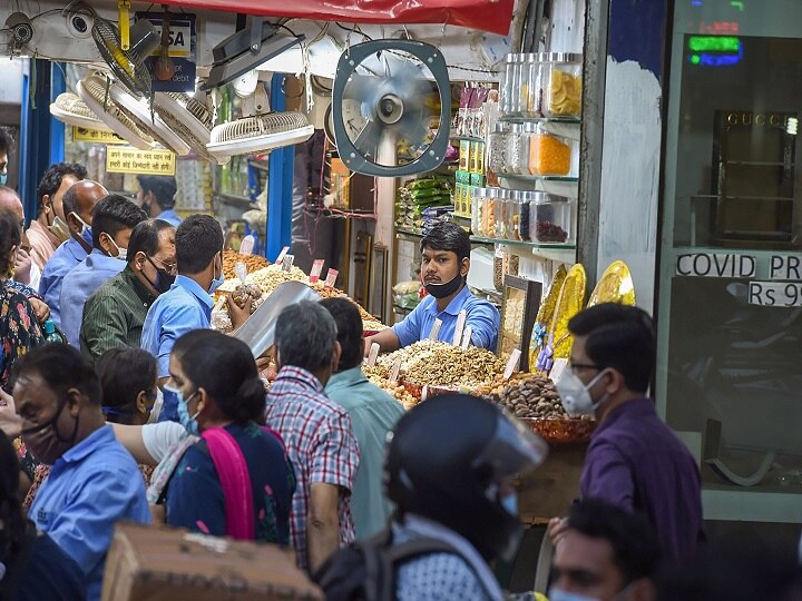 Delhi Corona News: traders of Delhi got relief from Corona restrictions said thank to Arvind Kejriwal government Delhi Corona News: दिल्ली के व्यापारियों को दो साल बाद मिली कोरोना प्रतिबंधों से राहत, केजरीवाल सरकार को कहा 'थेंक्यू'