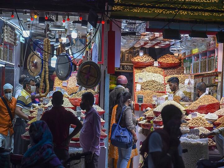 New Delhi Trade Association General Secretary Vikram told IANS that there has been a 30 to 40 per cent fall in business as the pandemic has forced a lifestyle change in the people. National capital recorded 5,891 fresh Covid-19 cases, the highest single-day spike till date, taking the total case-load to over 3.81 lakh. (Image: PTI)