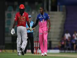 IPL 13: Archer Exhibits Sportsmanship Post Dismissing Gayle For 99, Lauds T20 Stalwart As 'Still The Boss'