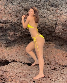 PICS: Amid Break-Up Rumours, EX Bigg Boss Contestant Benafsha Sizzles In Tiny Bikini