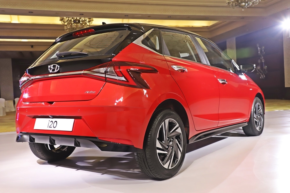 New Hyundai i20 Know About Looks Features Technical Specifications Of  Premium Hatchback