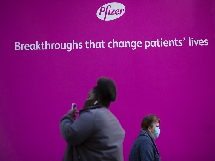 Pfizer shares zoom to a 52-week high on Covid-19 vaccine promise Pfizer Shares Zoom To A 52-Week High On Covid-19 Vaccine Promise