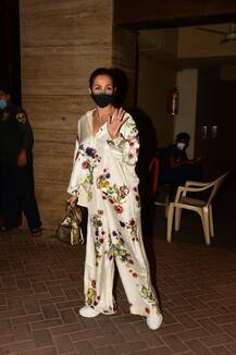 In PICS: Pregnant Kareena Kapoor Khan, Malaika Arora, Manish Malhotra Get Together At Karan Johar’s Residence Ahead Of Diwali 2020!