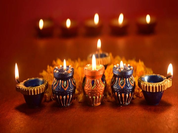 Happy Chhoti Diwali 2020: Know The Puja Muhurat And Significance, Celebrate The Auspicious Day With These Whatsapp Messages And Quotes, SMS Happy Chhoti Diwali 2020: Know The Puja Muhurat And Significance, Celebrate The Auspicious Day With These Messages And Quotes