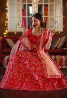 'SSR Ko Bhul Gaye'? Ankita Lokhande Trolled For Posting Happy Pictures With Boyfriend Vicky Jain!