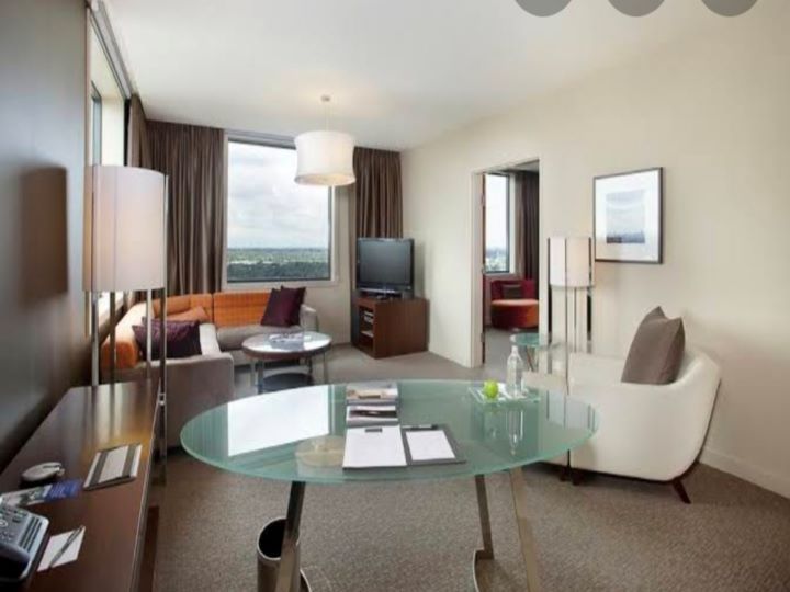 Virat Kohli Hotel Room Photos:  Here's A Peek Into The Luxurious Hotel Room Of Virat Kohli In Sydney's Pullman Hotel