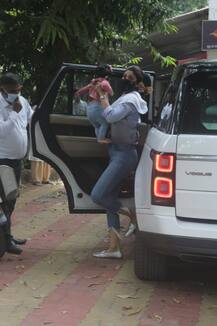 FIRST Clear PICS: Shilpa Shetty's Baby Girl Samisha Looks Adorable As Mother-Daughter Duo Gets Snapped In Mumbai