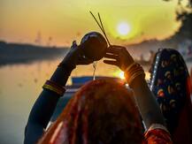 Chhath Puja 2022 : छठ पूजेला परवानगी नाकारल्याविरोधात राष्ट्रवादीचा पुढारी हायकोर्टात, सुट्टीकालीन खंडपीठाकडे दाद मागण्याचे निर्देश