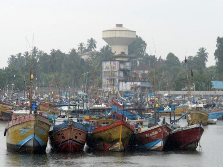 Cyclone Update: Tamil Nadu Braces For ‘Bruvei’ Set To Hit Coasts On December 4 Cyclone Update: Tamil Nadu Braces For ‘Bruvei’ Set To Hit Coasts On December 4, IMD Warns Of Heavy Rain