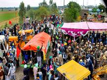 IN PICS: Vigil Stepped Up In Delhi Bordering Areas As Farmers Continue Protest; Tear Gas, Water Cannon Used In Ambala & Karnal
