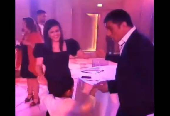VIDEO: MS Dhoni, Wife And Daughter Ziva Dance Move Will Leave You Wanting For More. Watch Here!