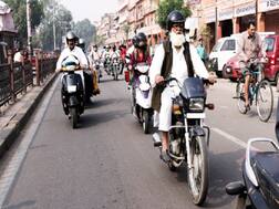 Alert For Motorists! BIS Certification Now Compulsory For 2-Wheeler Helmets, Govt Issues Order