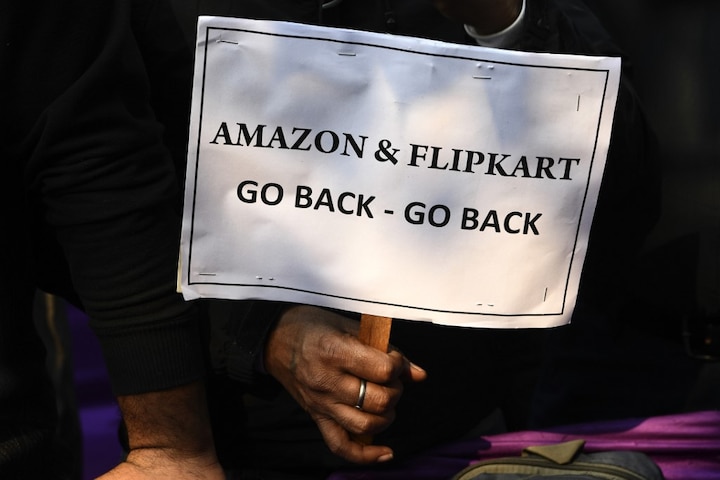 Govt Directs ED, RBI To Act Against Amazon, Flipkart For Violation Of FDI, FEMA Act Against Amazon & Flipkart For FDI, FEMA Violations: Govt Directs ED, RBI
