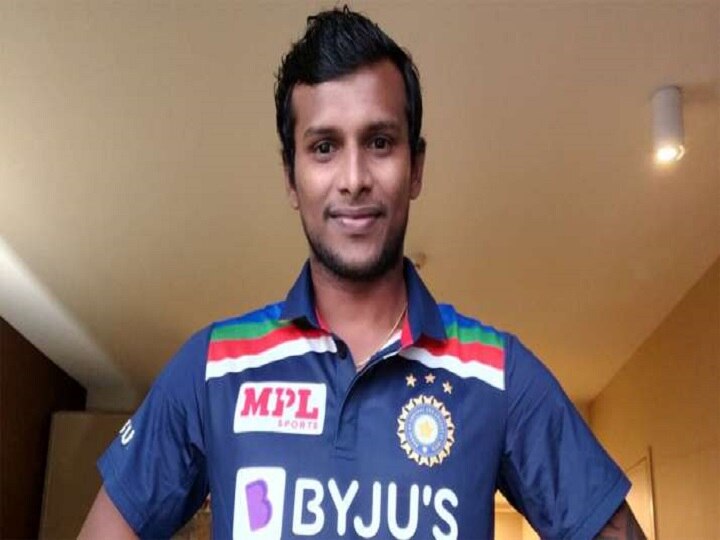 IND vs AUS, 3rd ODI: T Natarajan Debut SRH Seamer Becomes 232nd Player To Play ODIs For India IND vs AUS, 3rd ODI: T Natarajan Becomes 232nd Player To Play ODIs For India After Stellar IPL With SRH