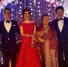Aditya Narayan-Shweta Agarwal's Wedding Reception PICS; Bharti-Harsh, Govinda & Others Attend!