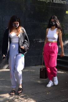 PICS: Janhvi Kapoor's Sister Khushi Kapoor Snapped With Friend Anjini Dhawan In Mumbai