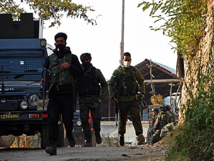 Jammu And Kashmir Police Bust Militants' Hideout In Baramulla District Jammu & Kashmir Police Bust Militants' Hideout In Baramulla District