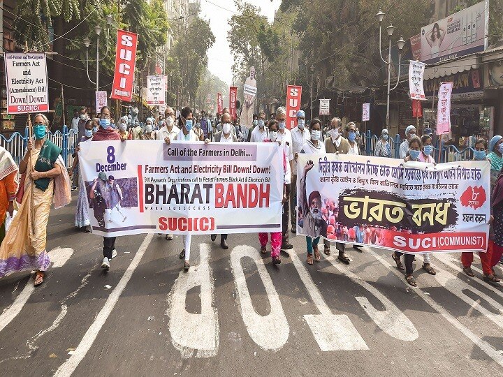 Bharat Bandh: Day-Long Protests By Farmers Witness Dharna, Road Blocks | Check PAN-India Situation Bharat Bandh: Day-Long Protests By Farmers Witness Dharna, Road Blocks | Check PAN-India Situation