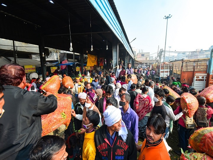 Bharat bandh Today called By Sanyukta Kisan Morcha, Left Takes Out Rally, TMC Supports The issue, Know Details Bharat bandh updates:  ভারত বন‍্‍ধের ইস্যুতে সহমত কিন্তু রাস্তায় নামছে না তৃণমূল, বেলা ১১টায় বামেদের মিছিল