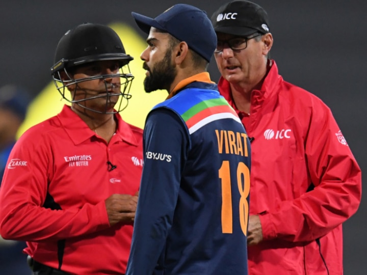 India vs Australia 2020: DRS Controversy Leaves Virat Kohli Fuming After Review Taken By Him Declared 'Null And Void' DRS Controversy: Virat Kohli Left Fuming After Review Taken By Him Declared 'Null And Void'