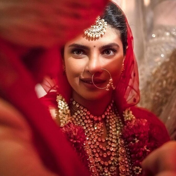 Priyanka Chopra Hindu wedding red lehenga photos, Unseen pictures