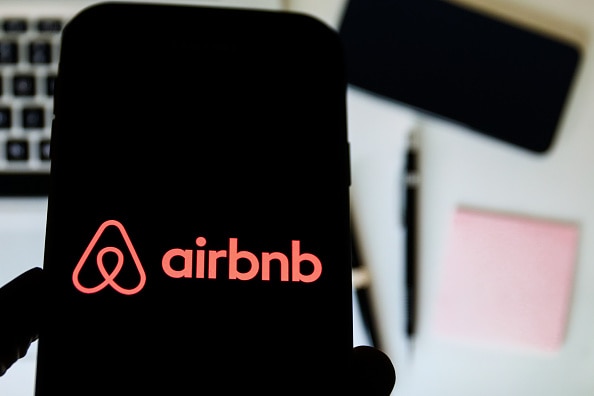 Airbnb IPO Valuation Surges Past 100 Billion dollars In Biggest US IPO Of 2020 US IPO Market: In Biggest Listing, Airbnb Valuation Crosses $100 Billion In Trading Debut