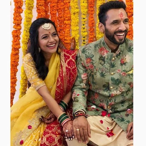 8. It is the season of weddings and many small screen celebs have tied the knot in recent days. Gauahar Khan is also all set to tie the knot in December with Zaid Darbar. All Image courtesy – (@punitjpathak_fanclub/Instagram, @punitjpathak_fanclub/Instagram, @punitpathakofficial/Instagram)