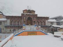 In Pics| White Winter: Several Parts Of North India Wake Up To A Blanket Of Snow