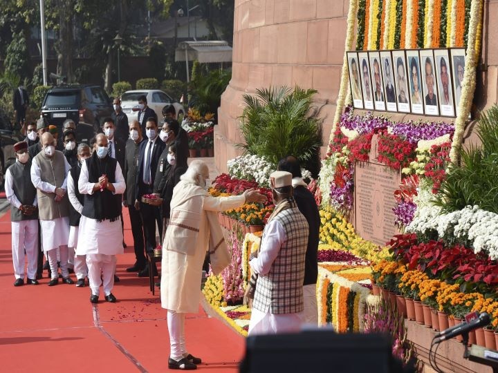 19 Years Of Parliament Attack: PM Modi, Amit Shah, Rajnath Singh Pay Tribute To Martyrs, Recall The Valour Of Soldiers 19 Years Of Parliament Attack: PM Modi, Amit Shah, Rajnath Singh Pay Tribute To Martyrs, Recall The Valour Of Soldiers