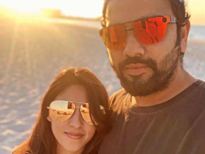 670px x 503px - In Photos: India Vs Australia: 'Romantic' Rohit Sharma Shares A Throwback  Pic With Adorable Message For Wife Ritika On Her Special Day!