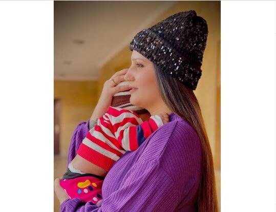 Sapna Choudhary Shares First PIC Of Newborn Baby Boy & It Will Melt Your Hearts!  EX Bigg Boss Contestant Sapna Choudhary Shares First PIC Of Newborn Baby Boy & It Will Melt Your Hearts!