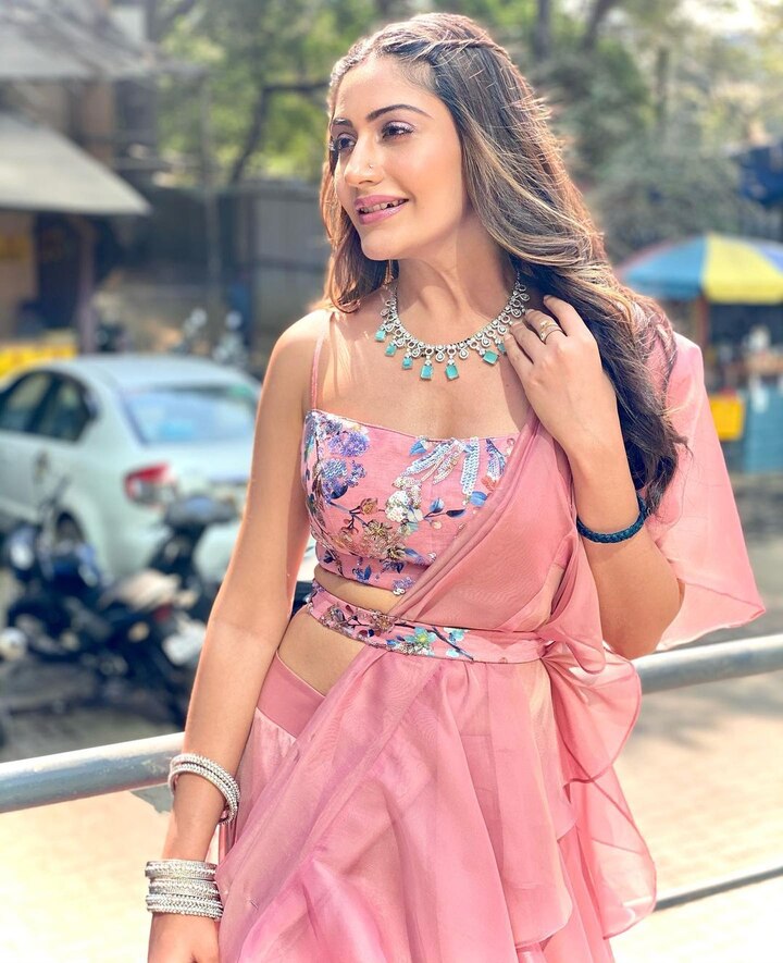 In Photos: Naagin 5 Actress Surbhi Chandna Posts Saree Pics In Shades