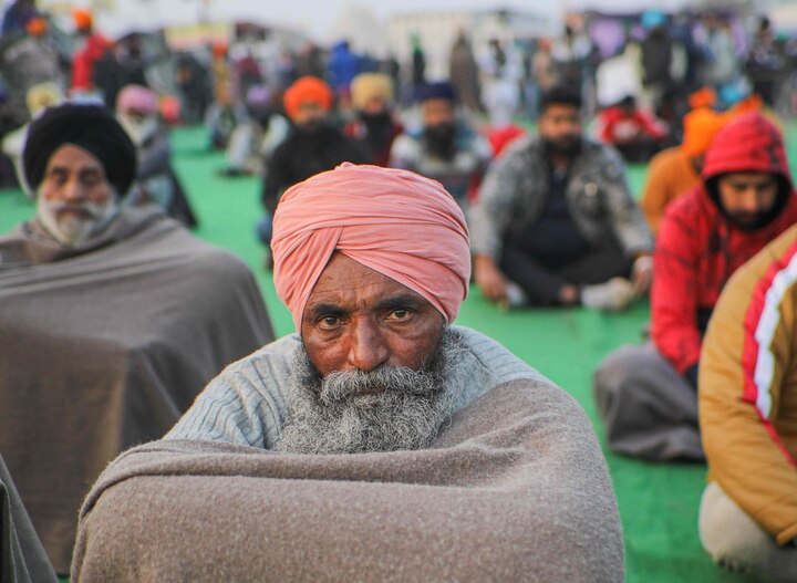 Farmers Protests: PM Modi To Talks To MP Farmers, Thousands Of Protester Stay Put At Delhi Borders Farmers' Protests: Braving Cold, Thousands Of Protesters Stay Put At Delhi Borders; Centre Backs Laws | Top Developments