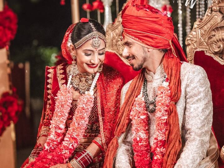 Yuzvendra Chahal Marries Choreographer Dhanashree Verma Check Wedding Pics 