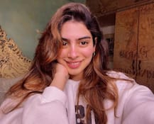 Sridevi's Daughter Khushi Kapoor Makes Her Instagram Account Public, See UNSEEN PICS Here
