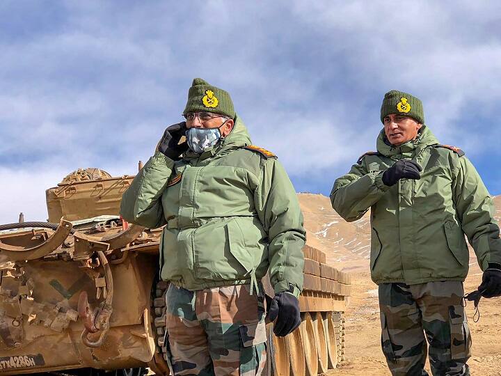 It was agreed at the talks that the next round of military dialogue should be held at an early date so that both sides can work towards an early and complete disengagement of troops in accordance with the existing bilateral agreements and protocols. (Image: PTI)