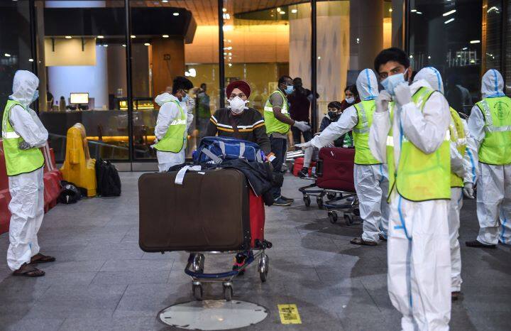 The Health Ministry said that Genome sequencing has not so far been done in respect of the 15 passengers of the 590 who landed in Mumbai from the UK on December 22. (Image PTI)