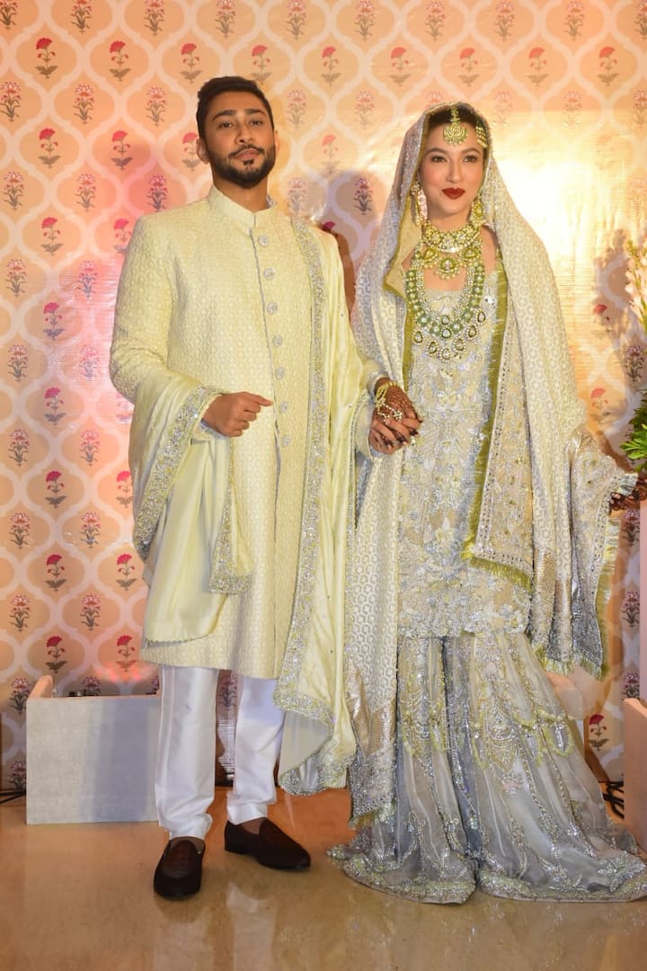 They started out as friends and went on grocery shopping, and fell in love while exchanging texts, and enjoyed dates. (Photo Credit: Manav Manglani) 