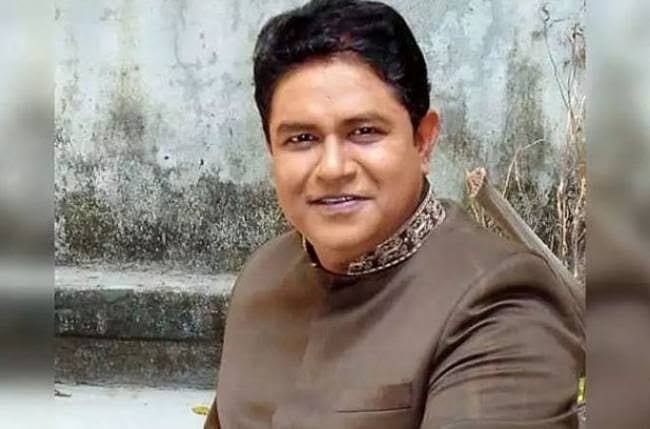 Ashiesh Roy passed away due to kidney failure on November 24, 2020 at the age of 55. He starred in shows like 'Kuch Rang Pyar Ke Aise Bhi', ‘Sasural Simar Ka’ among others. (Image courtesy - @kkthe3rd/Instagram)