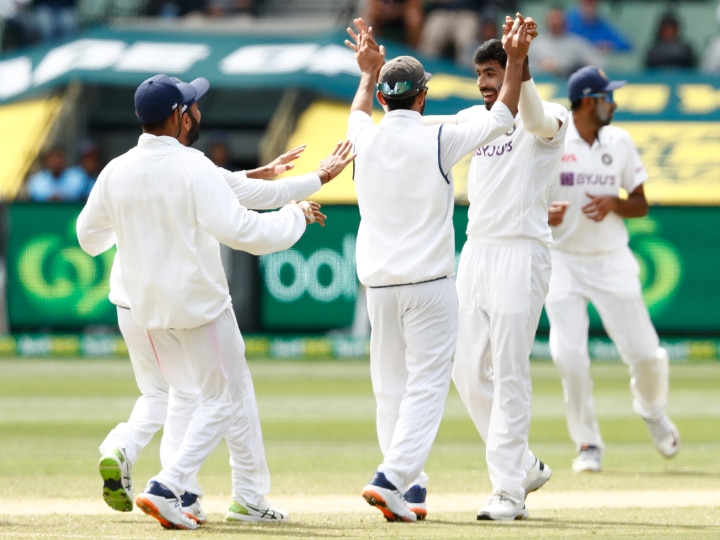 India vs Australia 2nd test Day 3 Updates Aussies Lead By 2 Runs At Loss Of Six Wickets IND vs AUS 2nd Test, Day 3: Revenge In Sight For India; Hosting Camp Lead By 2 Runs At Stumps